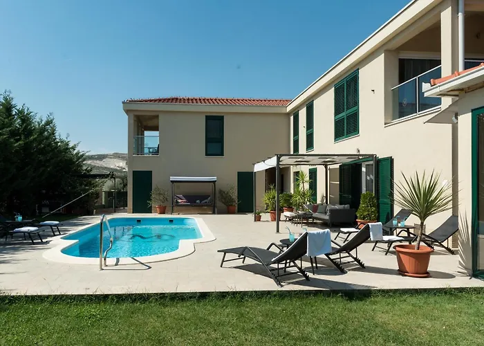 Prázdninový dům Family Friendly House With A Swimming Pool Plano, - 23937